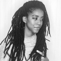 Foto di Tomi Adeyemi