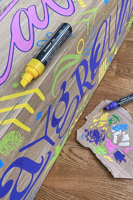 Marker acrilico - STABILO FREE Acrylic - T800C Punta a scalpello 4-10mm - Confezione da 5 - Verde Pino - 3