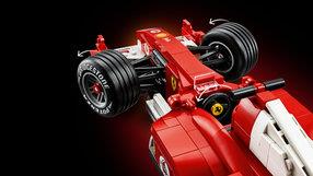 LEGO Icons (11375). Ferrari F2004 e Michael Schumacher - 31