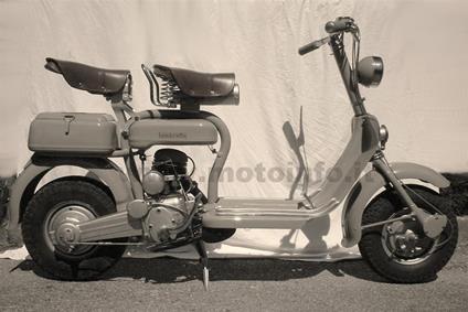 Il viaggio in Lambretta di Ettore Ingravallo - Pio Antonio Caso - ebook